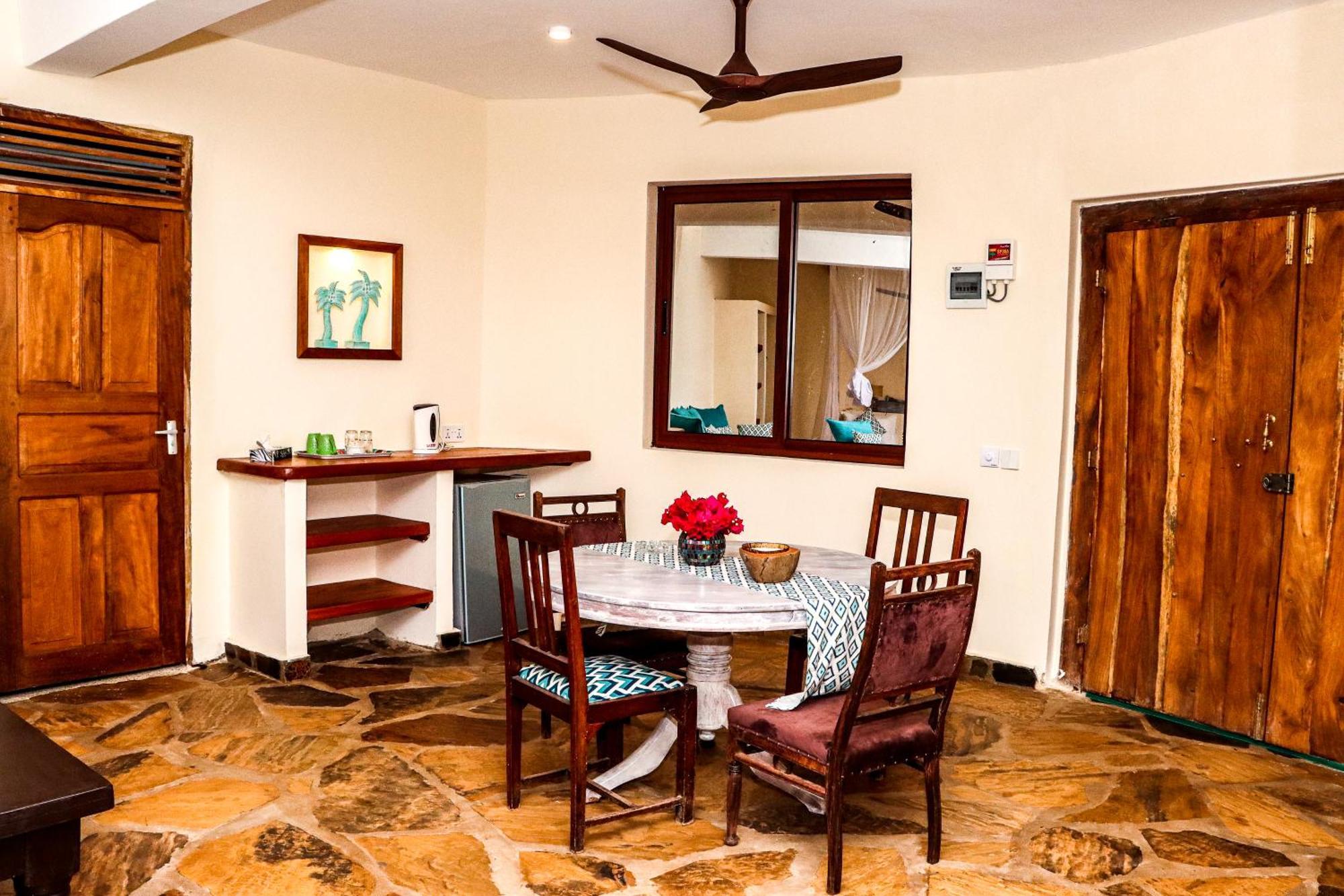 فيلا Firefly Eco Retreat Shimoni المظهر الخارجي الصورة